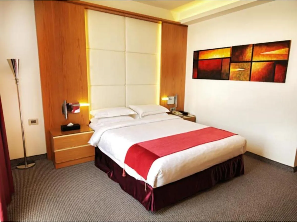 Wh Hotel Beirut 4*,